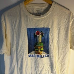 2017 white Mac Miller tour tee Men’s large t-shirt relaxed fit